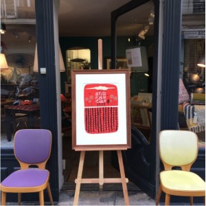 encadrement_bois_ancien_paris_batignolles_lartetlafacon_lionelborla_ipdarawing_chaise_thonet_maxbill_violet_jaune_boutique_vintage_ruenollet