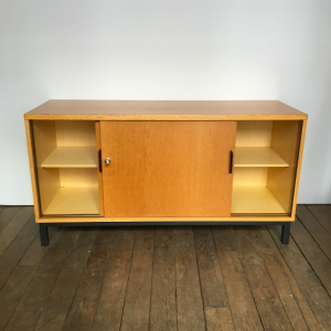 enfilade petite buffet rangement bois clair galerie vintage design paris batignolles lartetlafaçon ouvert