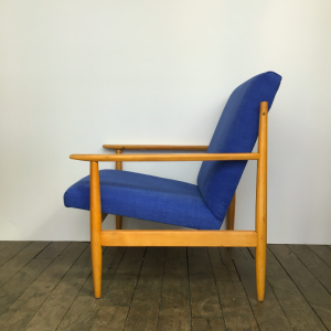 fauteuil bleu vintage blocdelest tapisserie parisbatignolles sieges lartetlafaçon profil