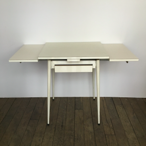 table appoint formica blanche vintage seconde main paris rallonge lartetlafaçon mobilier batignolles antiquaire paris17