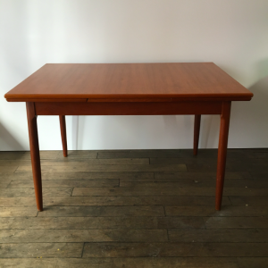 table salle a manger vintage scandinave teck rallonge pied fuseau lartetlafaçon galerie danoise