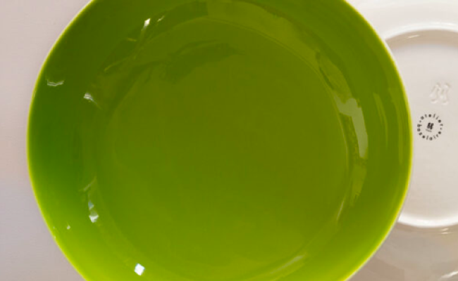 Saladier en céramique grand format Atelier Bazelaire – couleur tilleul lime – 78 €