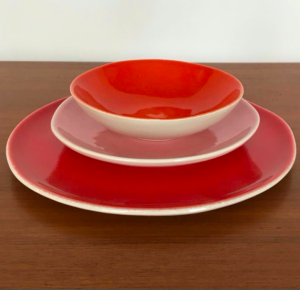 assiettes ceramique couleurs bazelaire atelier vaisselle assiette rouge orange rose