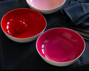assiettes ceramique couleurs bazelaire atelier vaisselle saladiers rose orange rouge