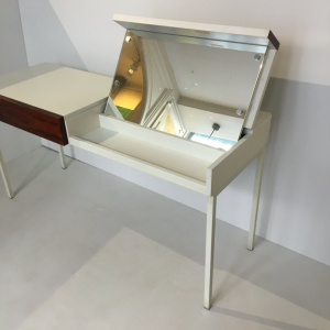 console coiffeuse table interlubke melaminé blanc et palissandre annees70 paris brocante design vintage miroir3:4