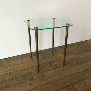 table appoint carré verre laitondoré