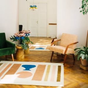 tapis 120x180 laine tufté colortherapis batignolles motif geometrique design francais blue vase rayures beige bleu electrique rose blanc wool rug decoration interieur