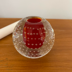 bougeoir rond boule verre de murano rouge et transparent zoom