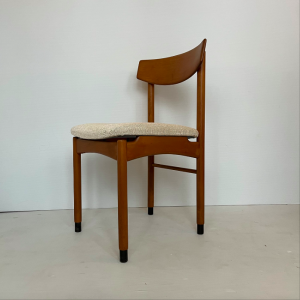 chaise vintage scandinave danoise bois clair tapissier paris brocante