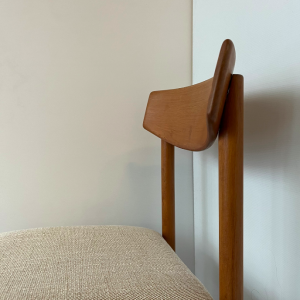 chaise vintage scandinave danoise bois clair tapissier paris brocante mobilier