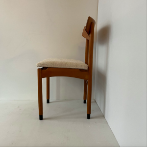 chaise vintage scandinave danoise bois clair tapissier paris brocante puces