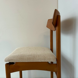 chaise vintage scandinave danoise bois clair tapissier paris brocante puces meubles
