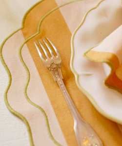 set de table maison dinette irvin nude bande rayues beige blanc coton tissédetail vintage