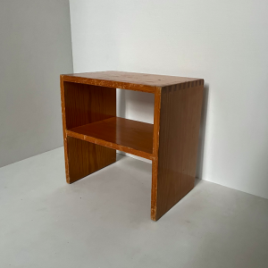 table de chevet en pin style perriand