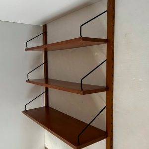 etagere murale en bois vintage midcentury wood shelves poul cadovius vintage scandinavian shelf