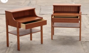table de chevet danoise teck vintage 1960 CArlstrom boutique danoise paris