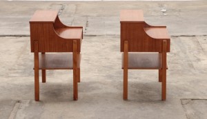 table de chevet danoise teck vintage 1960 CArlstrom profil