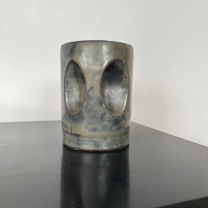 ceramique anthropomorphe chouette bleu gris face