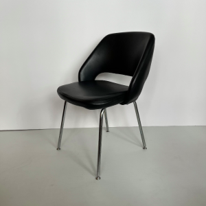 chaise de bureau cuir noir metal chromé conference knoll 3:4