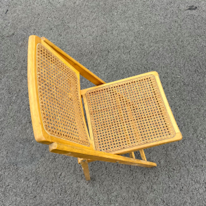 paire de chaises pliantes cannage vintage bois clair brocante paris batignolles