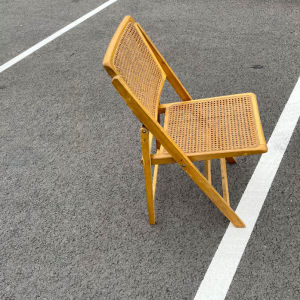 paire de chaises pliantes cannage vintage bois clair brocante paris vintage shop