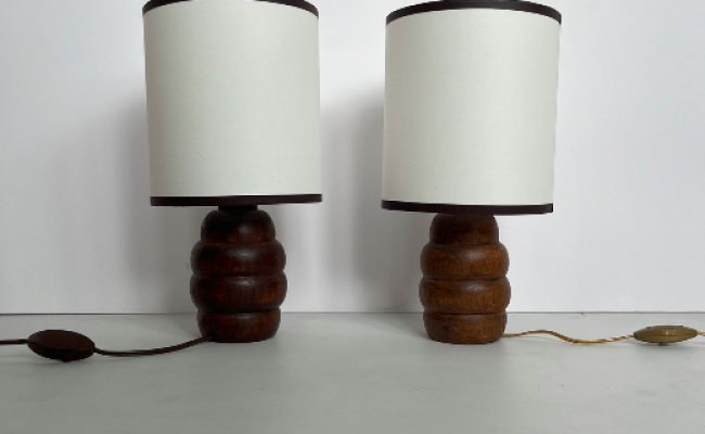 Paire de lampe à poser en bois tourné – 149 € l’une