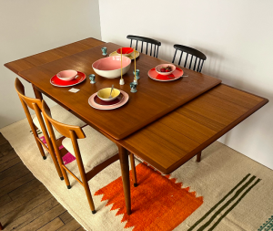 table manger danoise extensible teck scandinave skovmand and andersen danmark paris mobilier shop antique batignolles chaise fanett tapiovaara