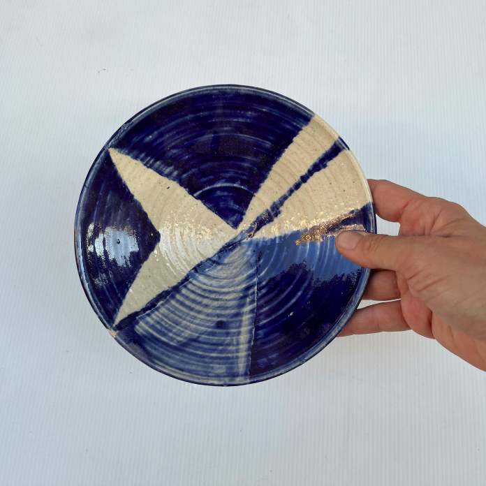 Coupelle « anatole » de la céramiste Nelly Bonnand – 55 €