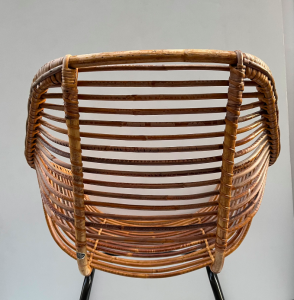 fauteuil rotin ancien vintage pied metal trio noordwolde holland corbeille lartetlafacon batignolles paris 17eme