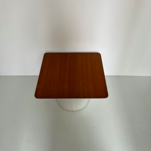table basse bernard brunier pierre paulin french midcentury coffee table mushroom vinyl blanc et plateau bois dessus