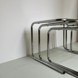 table gigogne annees70 verre fumé métal chrome inox tubulaire vintage boutique paris batignollles ruenollet lannexe bauhaus style 70s