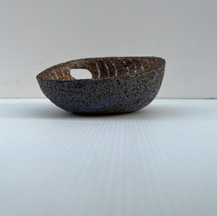 Vide-poche en grès Accolay – 90 €