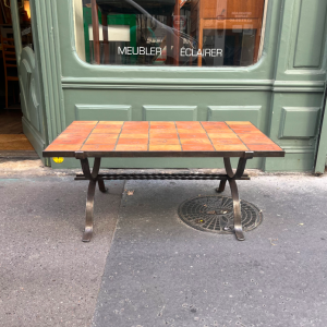 table basse ancienne vintage ceramique et metal fer forgé et carreaux de ceramique gres grand feu style roger capron face