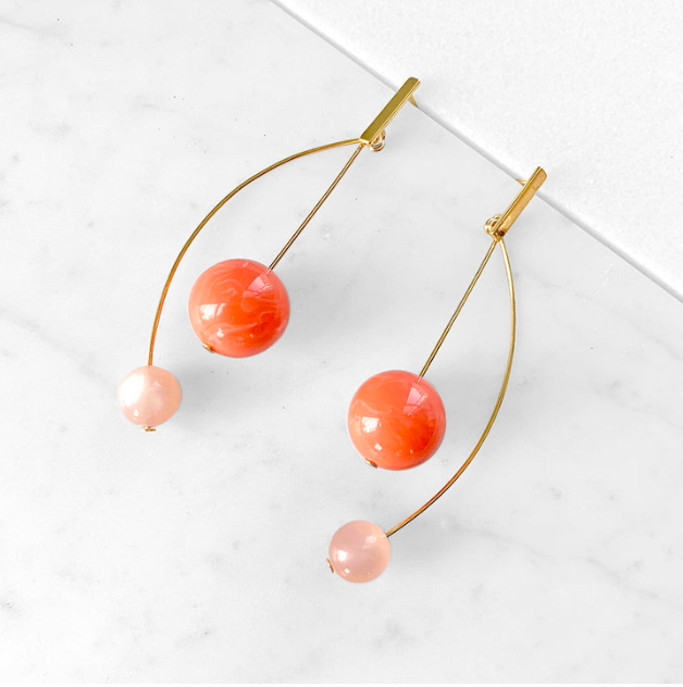 Boucles d&rsquo;oreilles vermeil et perles chinées