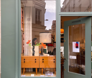 paire de table de chevet galerie paris lannexe rue nollet batignolles