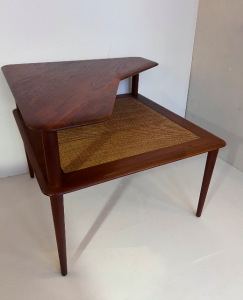 table basse carree danoise en teck Peter Hvidt & orla Mølgaard France & Sohn teck et cannage la boutique de caroline paris17 selency rue nollet lartetlafacon midcentury