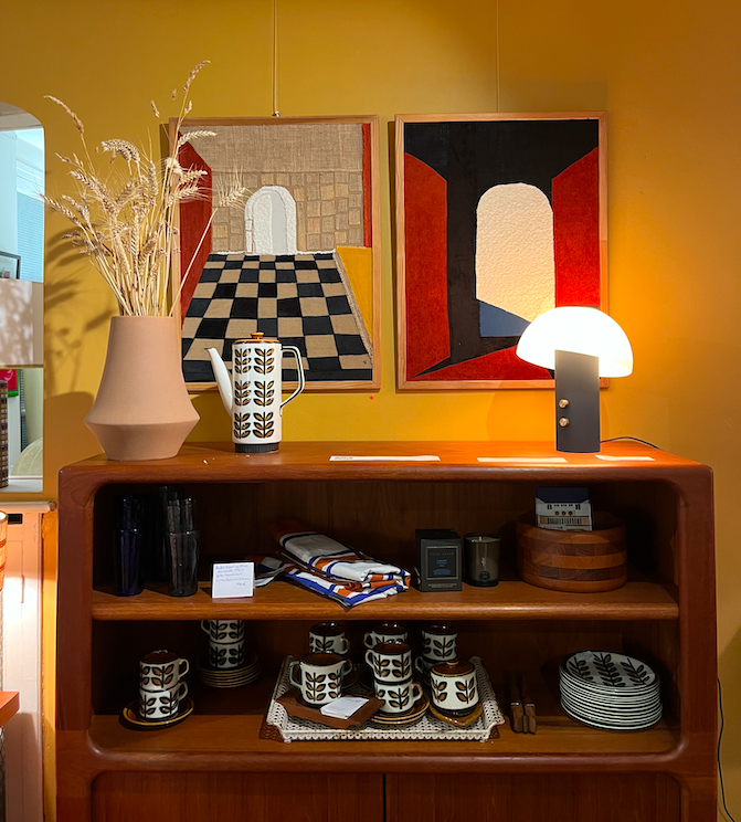 Tableaux textile Johara – Portes Blanche I & II – 49 x 64 cm – 380 € l’un