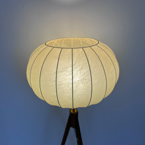 lampadaire tripode teck suspension cocoon vintage Goldkant Leuchten luminaire paris batignolles la boutique de caroline rue legendre