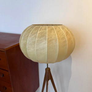 lampadaire tripode teck suspension cocoon vintage Goldkant Leuchten luminaire paris batignolles rue nollet