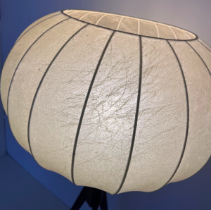 lampadaire tripode teck suspension cocoon vintage Goldkant Leuchten luminaire paris batignolles zoom rhodoid