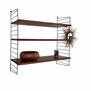 etagere murale string vintage bois palissandre et montants metal noir annees60 la boutique de caroline paris17