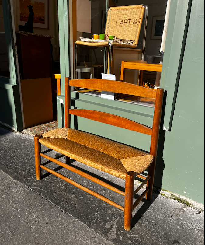 Banc vintage à dossier bois et paille – L95xP41xH86cm/39 -290 €