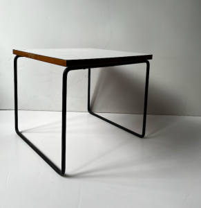 table volante steiner pierre guariche blanc metal tubulaire noir la boutique de caroline selency paris17 rue nollet