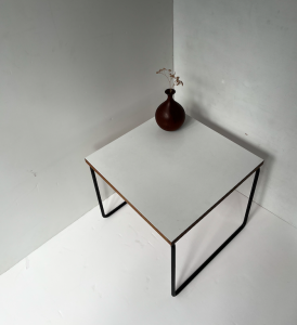 table volante steiner pierre guariche blanc metal tubulaire noir la boutique de caroline selency paris17 xx century french design