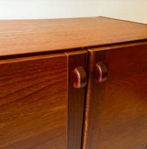 buffet vintage en teck scandinave mobiler paris galerie danoise buffet
