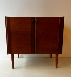 buffet vintage en teck scandinave mobiler paris galerie danoise face