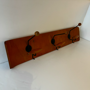 patere murale porte manteau ancien plywood bois metal annees1950 french la boutique de caro paris17