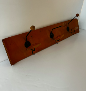 patere murale porte manteau ancien plywood bois metal annees1950 french la boutique de caroline