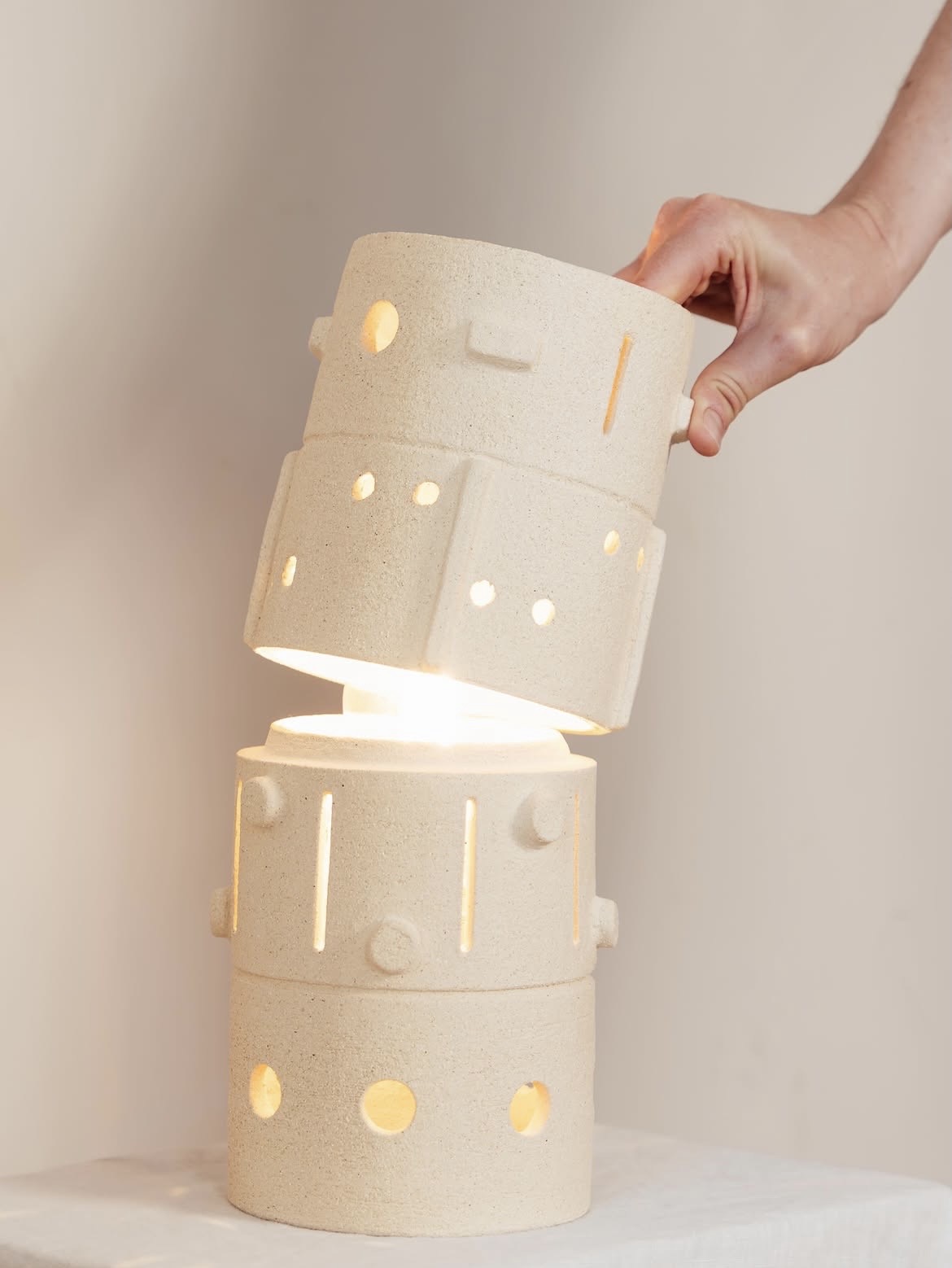 Lampe à poser &laquo;&nbsp;totem&nbsp;&raquo; Capucine Valentin collection Aconit