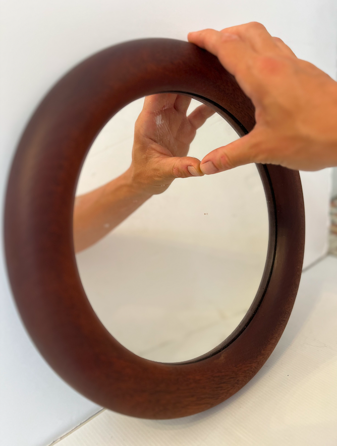 Miroir vintage scandinave en teck – 140 €